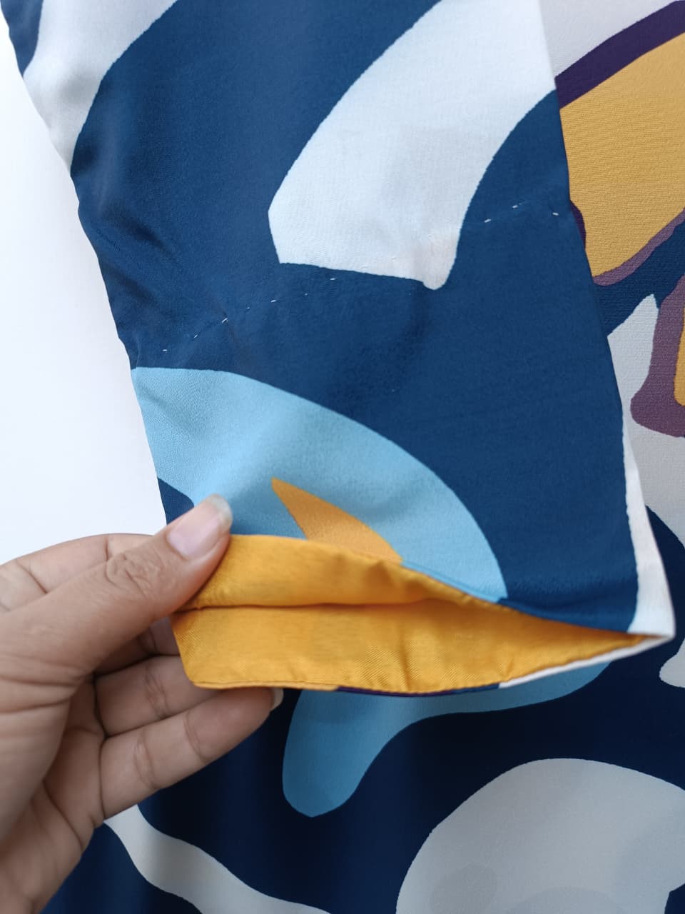 ARMAAN 3 (WHITE & NAVY) - Image 5