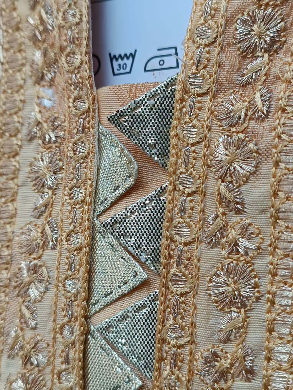 GRASS (YELLOW) - Image 5