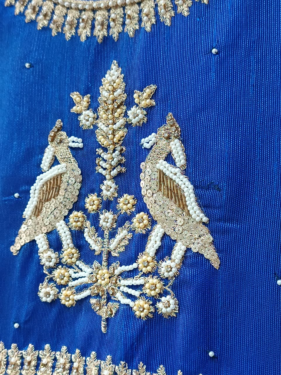 PEACOCK (ROYAL) - Image 4