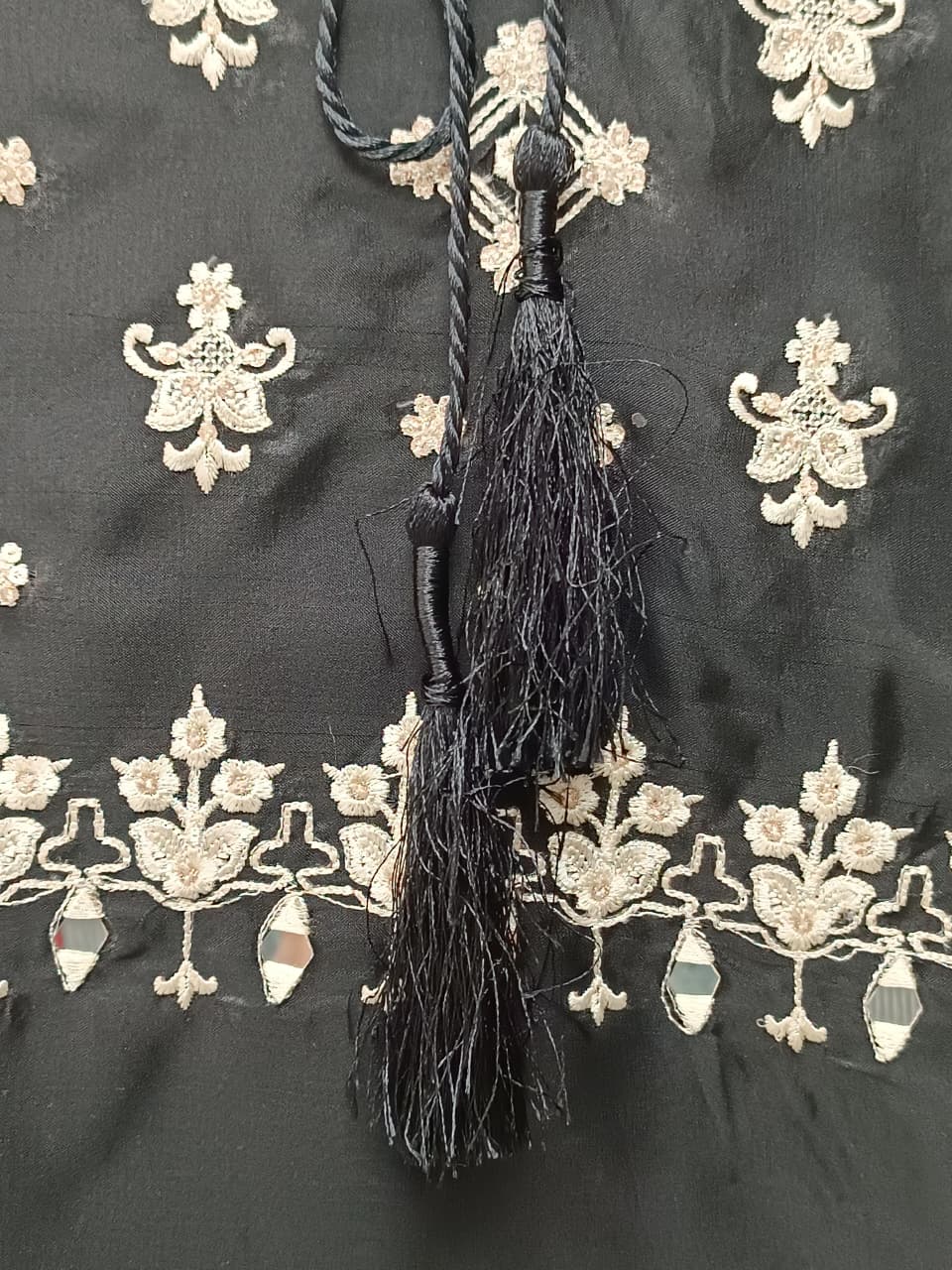 SHAHNOOR (BLACK) - Image 4