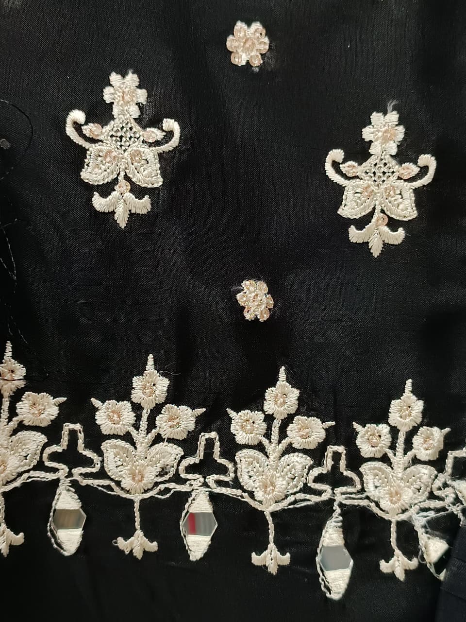 SHAHNOOR (BLACK) - Image 5